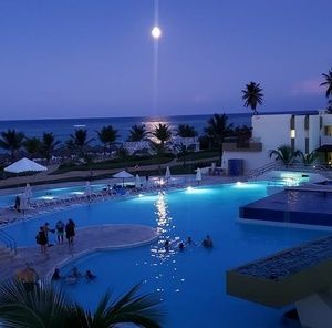 Meet your Posher, Stanley